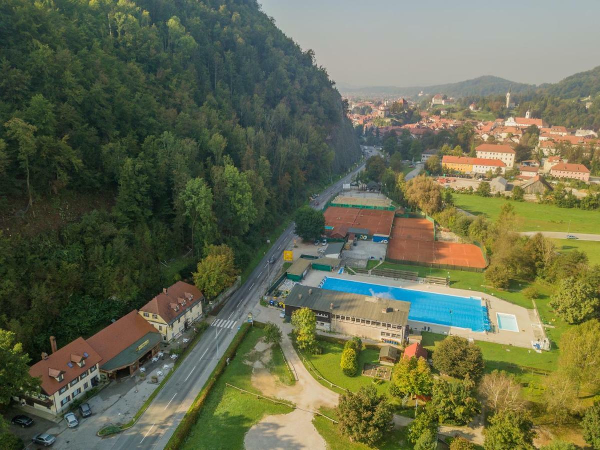 Pocitniska Hiska Pod Skalco Vila Kamnik Exterior foto